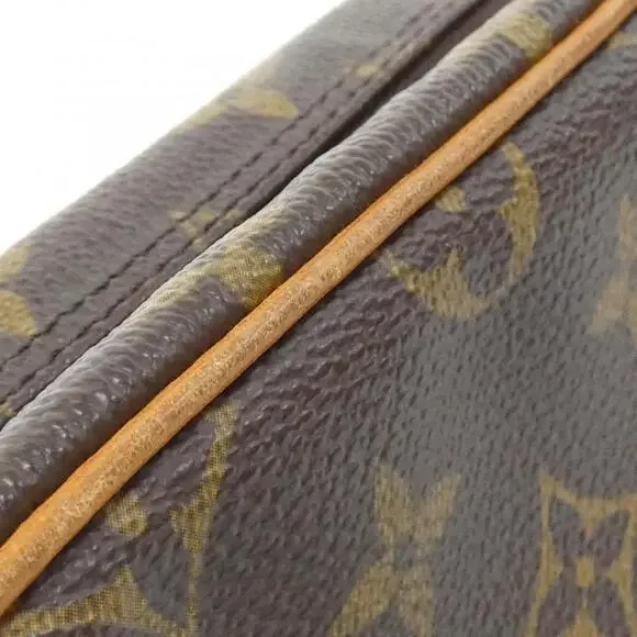 LOUIS VUITTON Authentic Brown Monogram Shoulder Bag - Picture 4 of 9